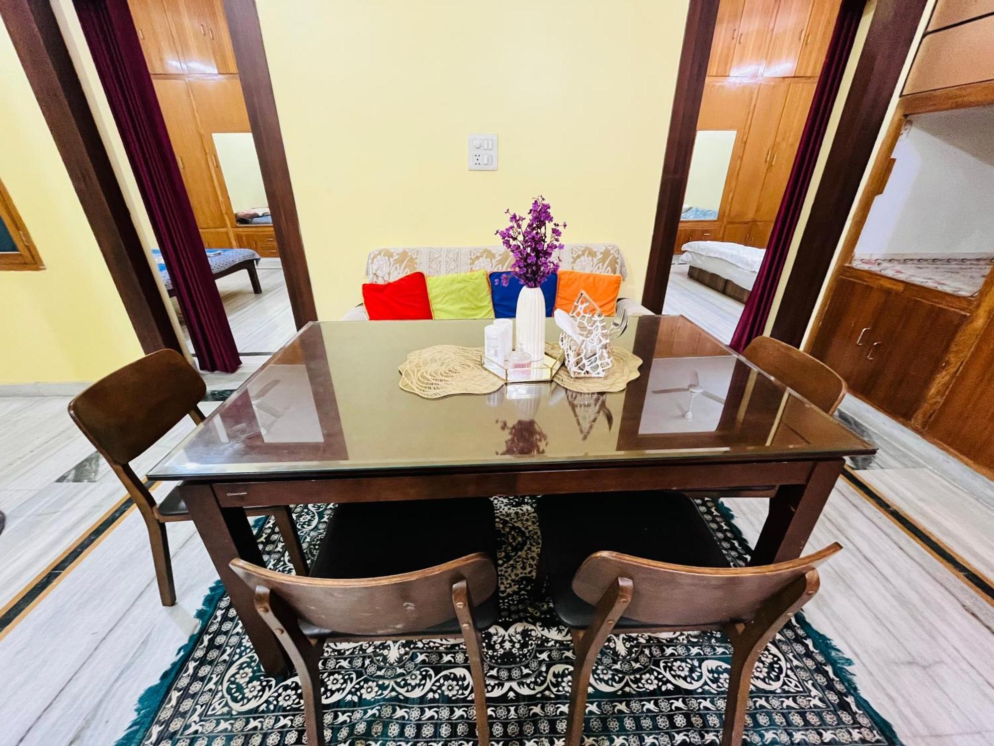 Reegi Luxury Stay Prayagraj Ngoại thất bức ảnh
