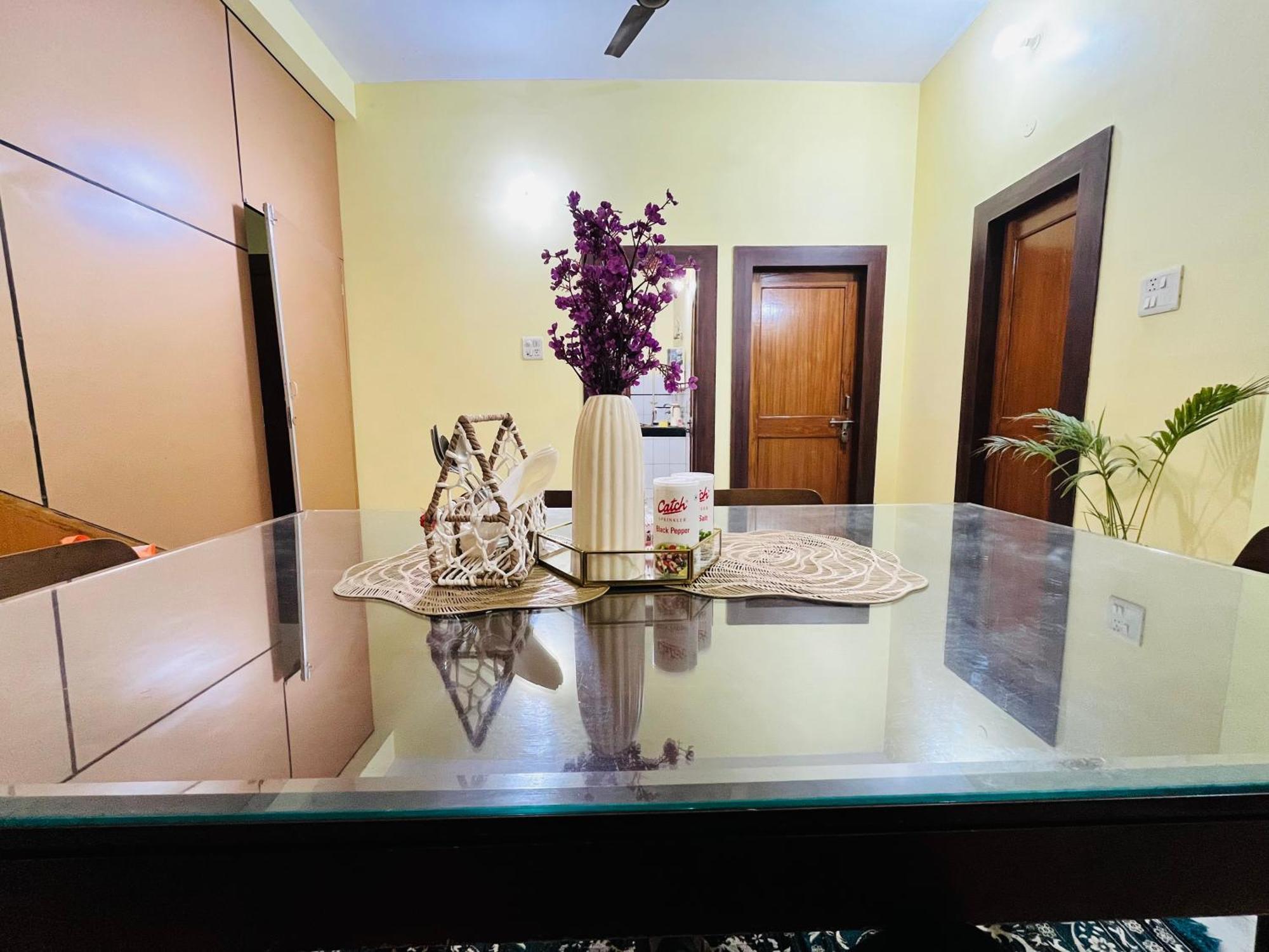 Reegi Luxury Stay Prayagraj Ngoại thất bức ảnh
